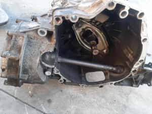 cutie viteze manuala kxp 2.0 tdi cag audi a4 b8