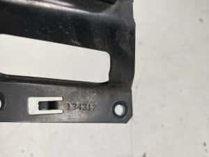 Suport cui capota dreapta VOLVO XC60 2018+ 32219337 — miniatura 4