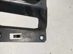 Suport cui capota dreapta VOLVO XC60 2018+ 32219337 — miniatura 8