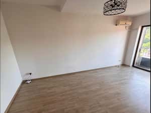 Ap 2 cam D, geam baie, parcare, mutare imediata, Poitiers Frumoasa — miniatura 5