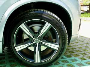 VOLVO XC90 T6 R-Design — miniatura 4