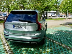 VOLVO XC90 T6 R-Design — miniatura 5