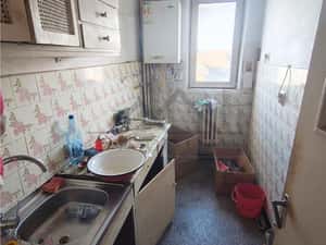 Apartament 2 camere  decomandat Tatarasi — miniatura 5