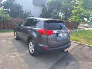 TOYOTA RAV 4 4x4 an 2014 — miniatura 7