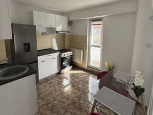 INCHIRIERE GARSONIERA BDUL. DECEBAL/CALEA CALARASI 40 MP PROPRIETAR — miniatura 6