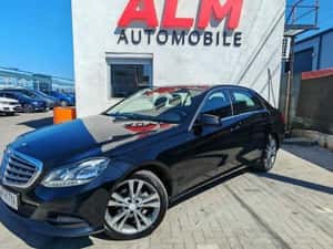Mercedes-Benz E 200 Berlină, 250.000 km, 2014 — miniatura 3