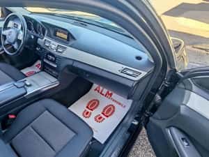 Mercedes-Benz E 200 Berlină, 250.000 km, 2014 — miniatura 5