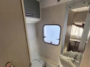 Autorulotă FIAT 1.9 Turbo Diesel + Cort Exterior inchis - 98000 KM !! -Clima Stationare ( KIT SOLAR Curent - Boiler Apa Calda-Incalzire-Rezervor Apa — miniatura 9