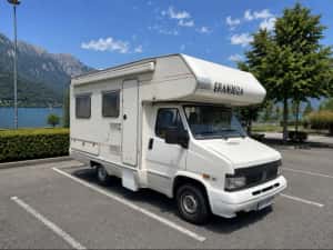 Autorulotă FIAT 1.9 Turbo Diesel + Cort Exterior inchis - 98000 KM !! -Clima Stationare ( KIT SOLAR Curent - Boiler Apa Calda-Incalzire-Rezervor Apa — miniatura 10