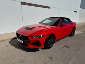 Ford Mustang Automată 446 HP Benzină — miniatura 2