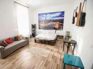 Apartament 85mp 2 camere+ boxa CENTRUL ISTORIC SIBIU — miniatura 3
