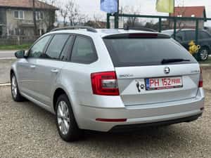 Skoda Octavia 1.6 Diesel Automată 2017 — miniatura 4