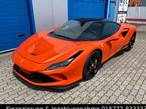 Ferrari F8 Automată 721 HP Benzină — miniatura 4