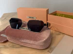 Ochelari de Soare Miu Miu//Miu Miu Sunglasses