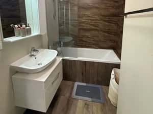 GARSONIERA DRUMUL TABEREI, CENTRALA PROPRIE, PARCARE, METROU 5 MINUTE — miniatura 6