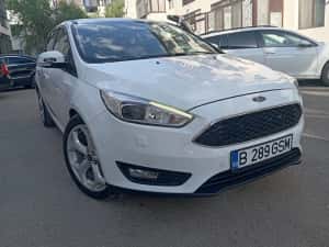 Proprietar vând Ford focus 2016 automat