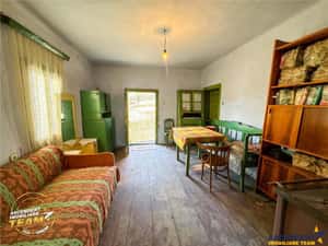 Film! Teren apreciabil, 2.819 mp + casa, Mereni, Covasna — miniatura 4