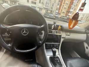 Vand mercedes W 203 — miniatura 7