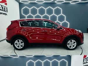Kia Sportage 2018 1.6i E6 Manuală 132 HP Benzină — miniatura 5