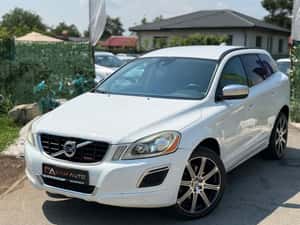 Volvo XC60 R-Design 2.4 D5 Automat – 2012 — miniatura 3