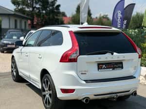 Volvo XC60 R-Design 2.4 D5 Automat – 2012 — miniatura 7