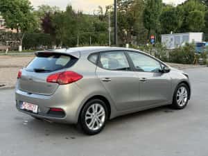 Kia Ceed * An 2013 * Euro 5 * 1.4 CRDI * km 232000 * — miniatura 10