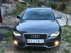 Vând Audi A 4 1.8 Benzină — miniatura 1