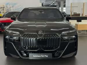 BMW 740 diesel, Automată, 19.161 km, Negru — miniatura 2