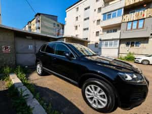 Volkswagen Touareg 2011 – întreținut, dotat, utilizat zilnic