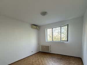 Vanz. 2 Cam. Drumul Taberei, Plaza Romania, Parc, Metrou Romancierilor — miniatura 5