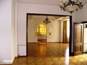 Dorobanti Capitale, parter de vila interbelica, curte proprie 300mp — miniatura 4