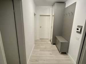 Închiriez apartament cu 2 camere Prima Oneștilor ! — miniatura 4