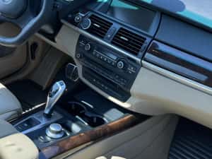Vand Bmw x5 2009 — miniatura 7