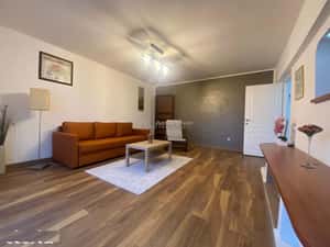 2 camere Unirii - Alba Iulia - Burebista, modern — miniatura 3