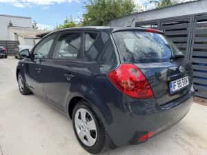 Kia Ceed • Stare foarte buna • — miniatura 3