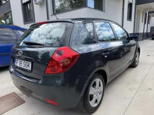 Kia Ceed • Stare foarte buna • — miniatura 4