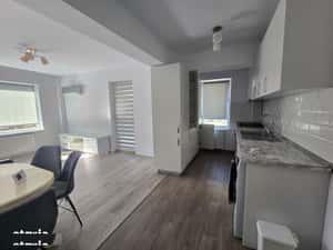 Apart. 2 camere Copou-Sadoveanu,47mp,mobilat,parcare,et.1/2Cod:162414 — miniatura 1