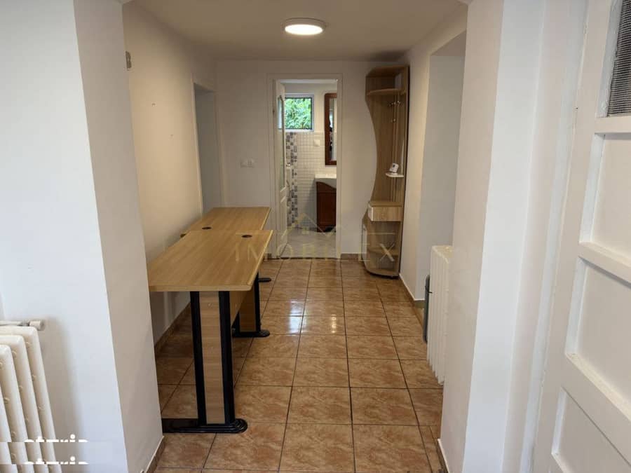 Apartament 3 camere, decomandat, Pet Friendly, zona Dambul Rotund — fotografie 1 din 6