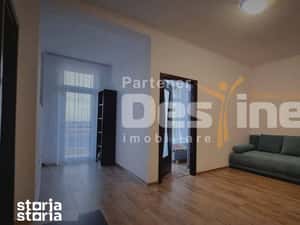 Inchiriez apartament — miniatura 2