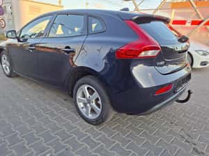 Volvo V40 Hatchback Diesel 120 CP Manuală — miniatura 4