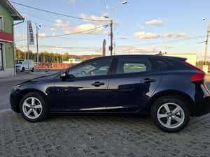 Volvo V40 Hatchback Diesel 120 CP Manuală — miniatura 5