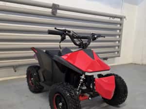 ATV XTL Tesla pentru copii 3-10 ani cu boxe nou adus din Germania