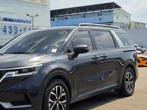 Kia Carnival Prestige Automată 200 HP Diesel