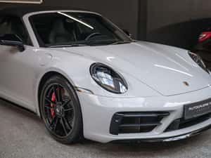 Porsche 992 Automată 480 HP Benzină — miniatura 4