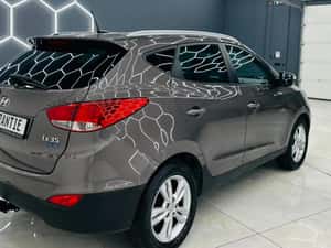 Hyundai ix35 2013 1.7D E5 Manuală 116 HP Diesel — miniatura 4
