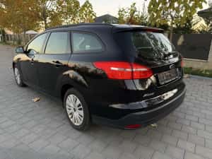 Ford Focus 1.0i Ecobust, stare Impecabila — miniatura 5