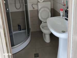 Apartament 4 camere, 3 bai, complet renovat, etaj 2, balcon, sub pretu — miniatura 6