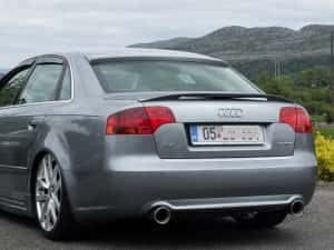 Eleron Lunetă Audi A4 B7 (2004–2008) – Fibra, Pregătit Vopsire, Look Sport