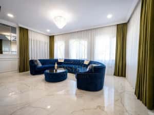 Vilă de LUX cu piscină, 278 mp utili și teren de 1.780 mp I Sag — miniatura 2