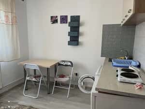 Garsoniera,  Frumoasa, utilata, bloc renovat — miniatura 2